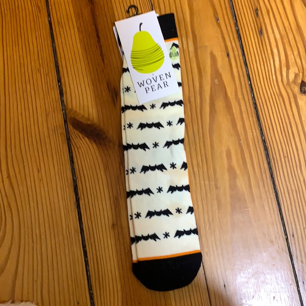 Woven Pear Halloween socks NWT